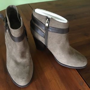 Liz Claiborne Booties